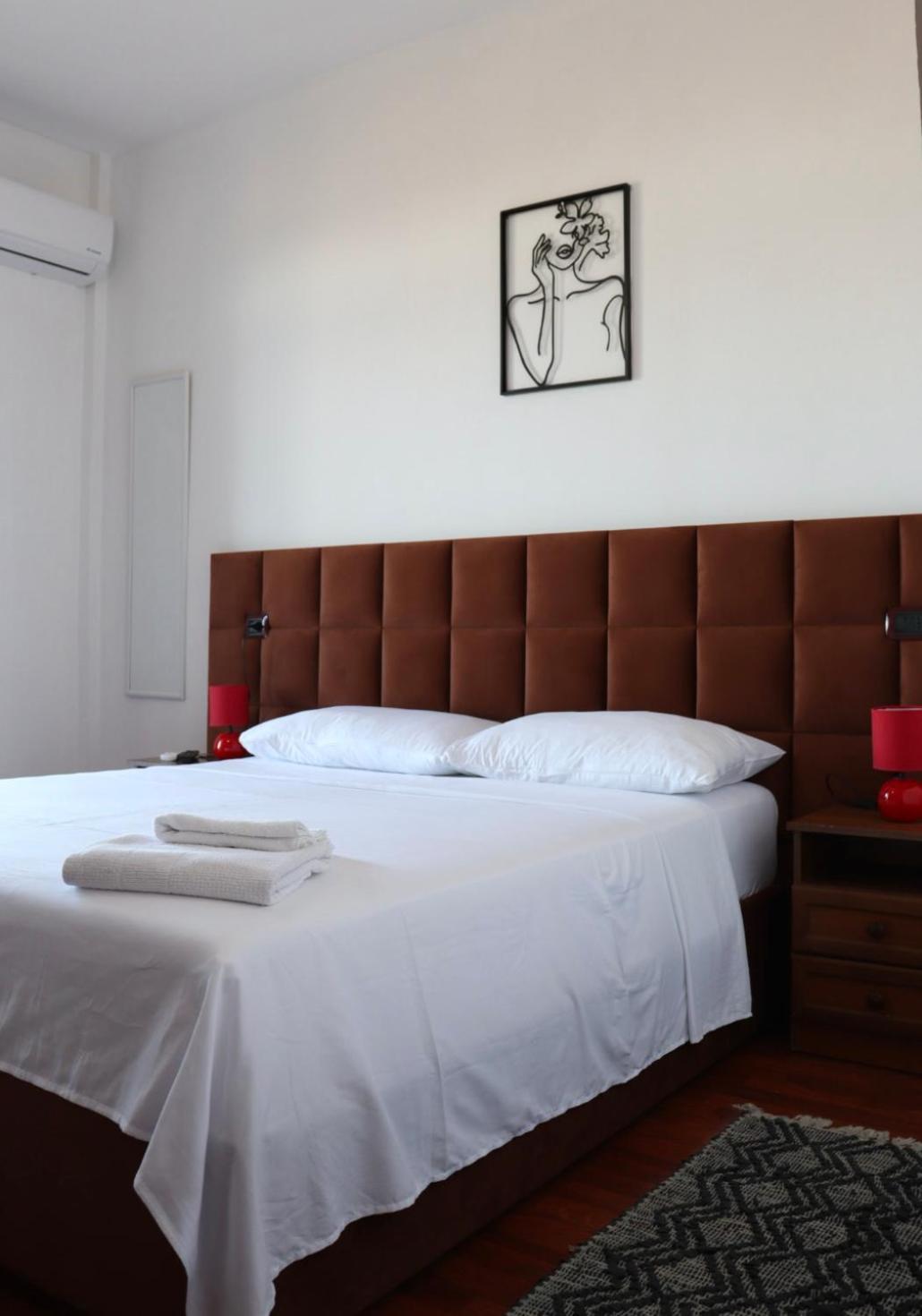 Grand Hotel Kruje Luaran gambar